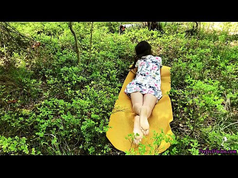 ❤️ ටින්ඩර් මත සිටින ආගන්තුකයෙක් මගේ පුකට ස්වයං වින්දනයේ යෙදෙන අතර වනාන්තරයේ දැඩි ආශාවකින් කෙලෙසයි ❤ සුපිරි කාමුක අප වෙත  ❌️❤